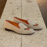 Ladies Vida Fácil Slip On in Ice Linen Fabric detailed with Trim Coral Grosgrain and Embroidery